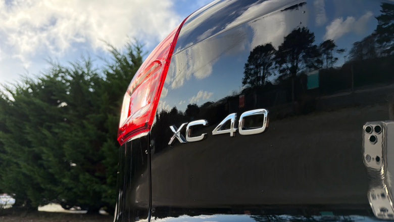 Volvo XC40 2.0 B3P Plus Dark 5dr Auto Petrol Estate